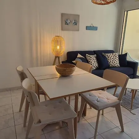 Apartmán T2 A 6 Min A Pied De La Avec Piscine Le Lavandou